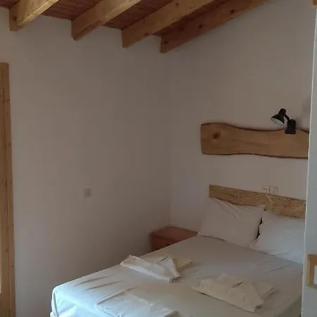 Oasis Votsi (Alonnisos)