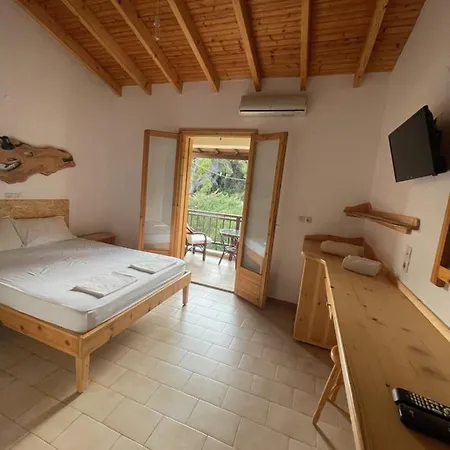 Konukevi Oasis 3*